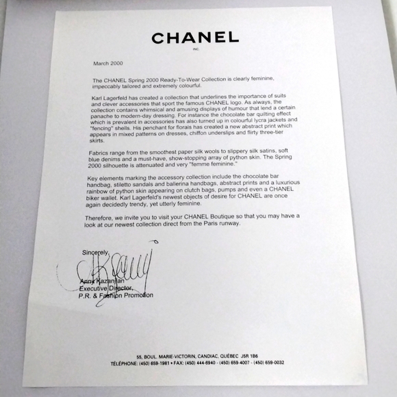Authentic Chanel book of photos from Spring Collection of 2000 (17" x 12") - Picture 2 of 15